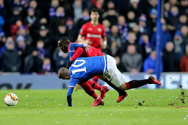 39岁詹姆斯场均30+5+9当选周最佳 史上第二老